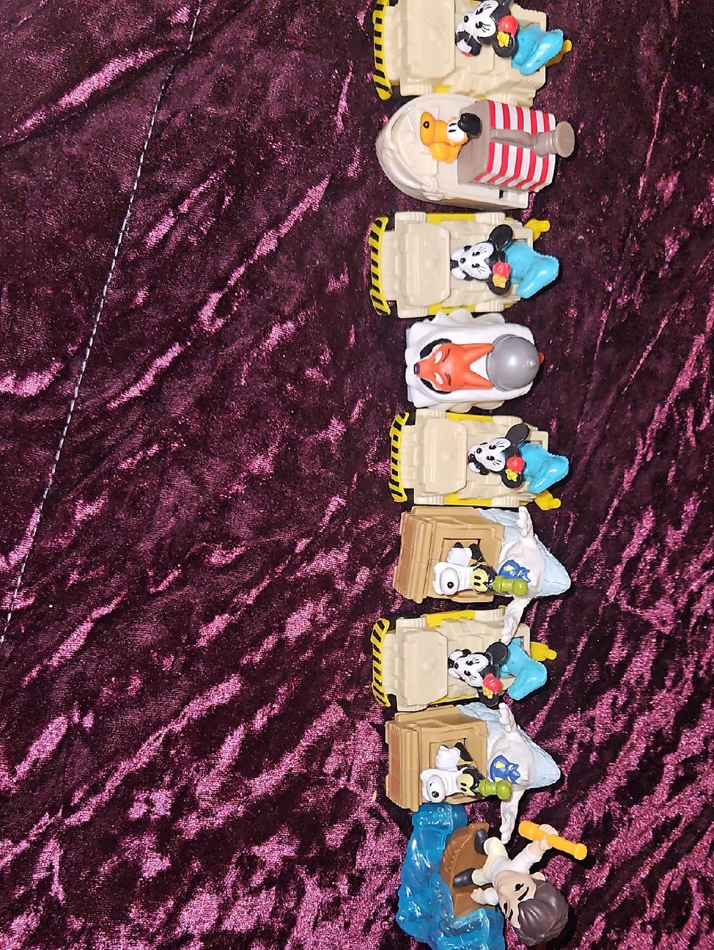 Lot Of 9 Mc Donalds/ Disney Mini Character Toys